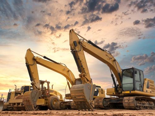 Excavator at construction site iş makineleri periyodik bakım